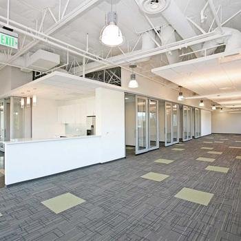 Reachify.io - Our awesome new office (Insert people)