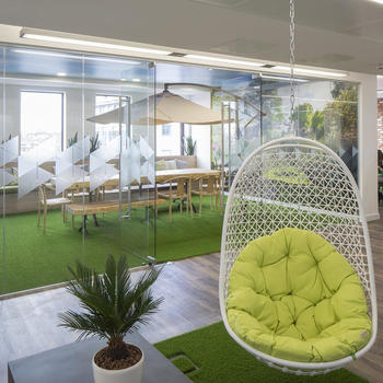 Houzz - For those who like peace and solitude, there’s always the hanging chair to inspire a little creative thinking!