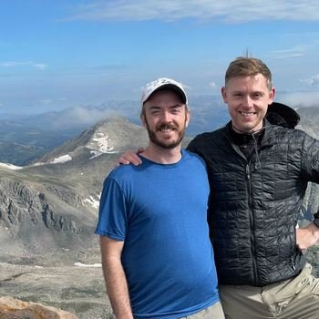 Zeal IT Consultants - Zealers hiking in Colorado together.