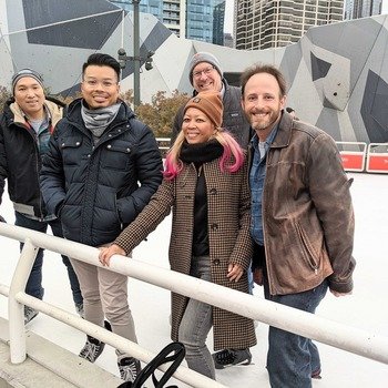 HDVI - Team ice skating event in Chicago!