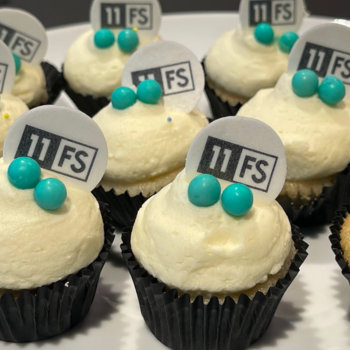 11:FS - Birthday Cupcakes!
