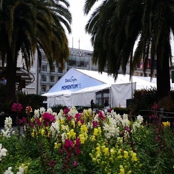 DocuSign - DocuSign takes over Union Square for its annual Customer and Developer Conference, Momentum!